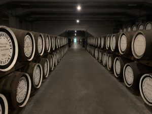 山崎蒸溜所に工場見学