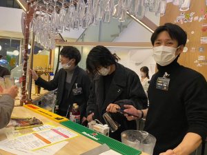 兄を激励しに